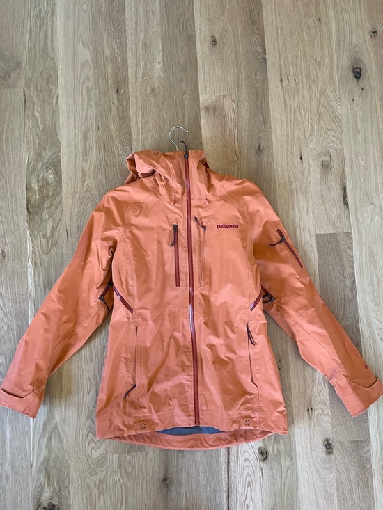 Patagonia Jackets & Blazers - Patagonia Women’s GoreTex Technical Shell
